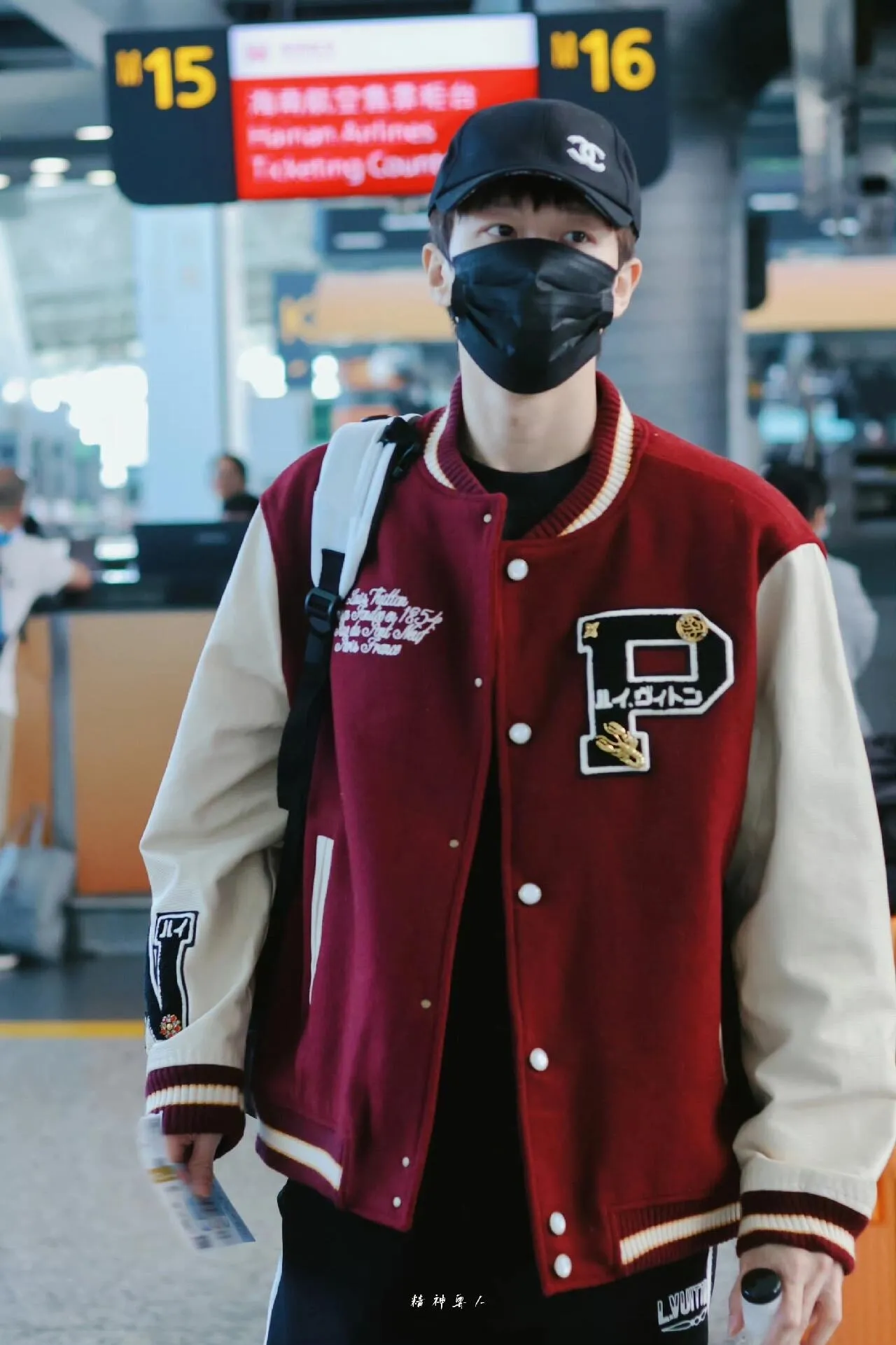 Louis Vuitton/Louis Vuitton embroidered letter logo baseball jacket